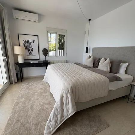 La Perla Holiday home